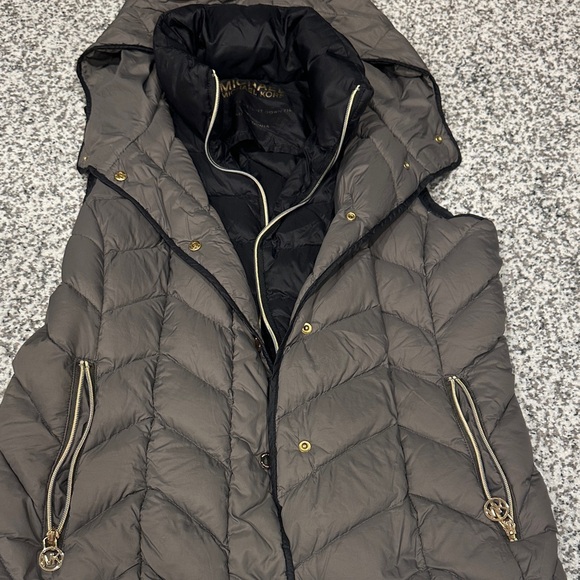 MICHAEL Michael Kors Jackets & Blazers - Micheal Kor Mushroom/black Quilted light wright vest with Gold Buttons
